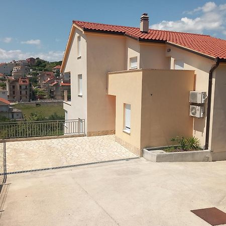 Magi House With Pool Apartamento Podstrana Exterior foto