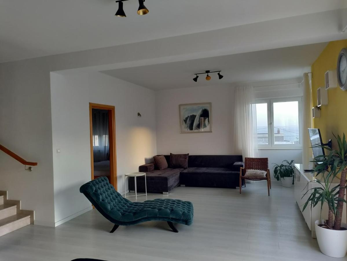 Magi House With Pool Apartamento Podstrana Exterior foto